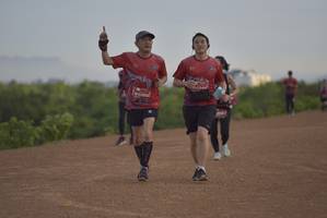 BIB: 0344, 0350, 
                            <button type="button" onclick="openModal(5100718)" class="btn btn-primary btn-sm float-right btn-popup" data-toggle="modal" data-target=".modal-high-quality">
                        <i class="fas fa-shopping-cart"></i> Add to Cart
                    </button>
                                            <button type="button" onclick="isThisMe(5100718, true)" class="btn btn-success btn-sm float-right btn-popup btn-isme hidden" data-toggle="tooltip" data-placement="bottom" title="นี่คือรูปของคุณใช่ไหม คลิกที่นี่เพื่อเอาเข้าอัลบั้ม">
                        <i class="fas fa-plus"></i> Add to album
                    </button>
                    <button type="button" onclick="isThisMe(5100718, false)" class="btn btn-warning btn-sm float-right btn-popup btn-isnotme hidden">
                        <i class="fas fa-ban"></i> Remove from album
                    </button>